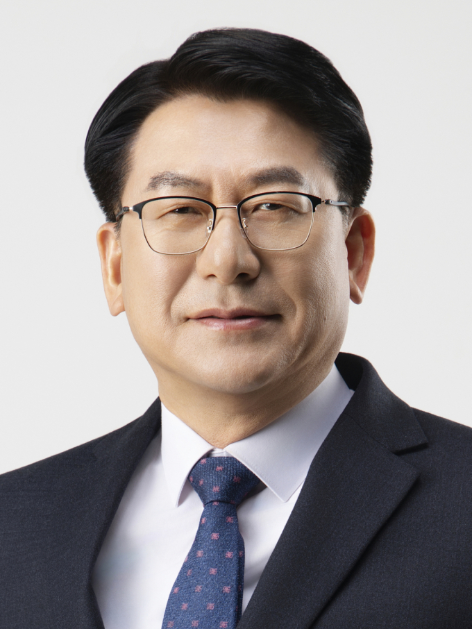 약봉투만 10개 넘는 어르신 위해…성동구, 전문 약사 방문 복약관리