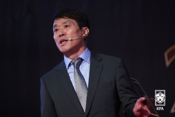 "지면 우리 욕하니까" 16년간 韓 심판 '월드컵 0명 배출' 지적에 문진희 위원장 '황당 궤변'