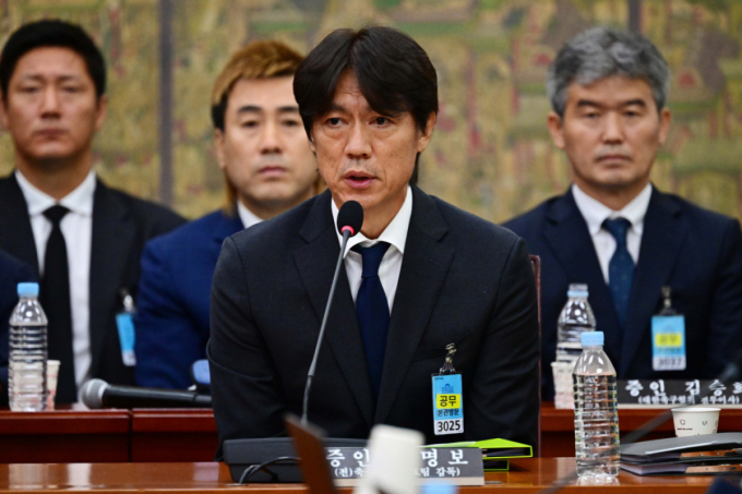 선수 출신들 축구협회 비판에...홍명보 "직접 현장 들어와 바꿔야"