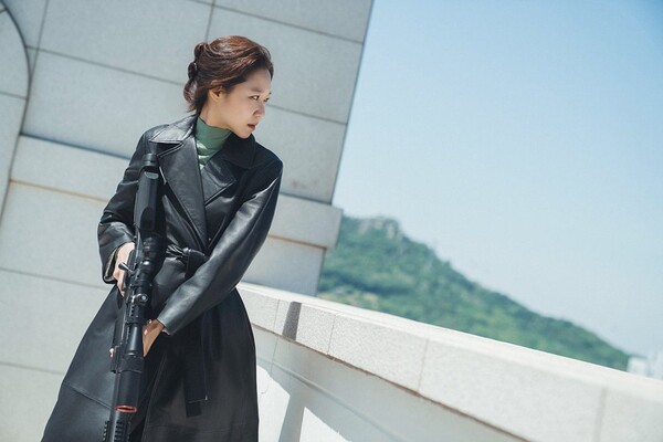 '김부장' 빈자리, 공효진 '유부녀 킬러'가 꿰차나…경쟁작 없이 출발