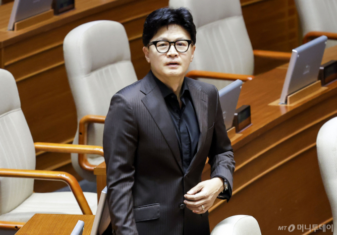 한동훈 "당대표 아닌 국민이 공천권 가져야"…상향식 공천 법제화 제안