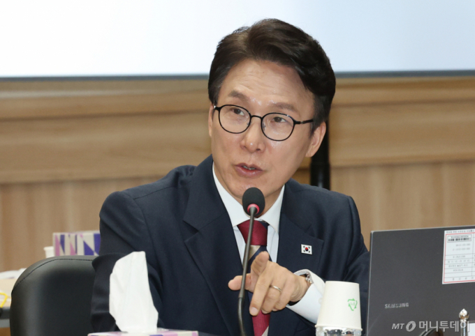 與김민석 "정기국회에서 초광역 특구법, 최우선 입법 과제로 추진할 것"
