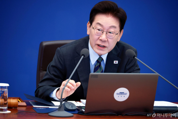 [속보]李대통령, 경찰의날 맞아 "보완수사권 부재 공백 발생 않도록 필요 조치 취해야"