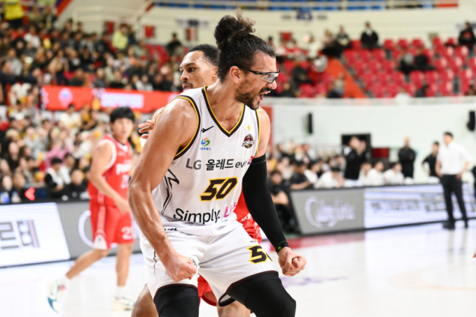 '무려 34리바운드' 마레이 KBL 새역사, 역대급 골밑 장악... LG, 88-83 모비스 격파