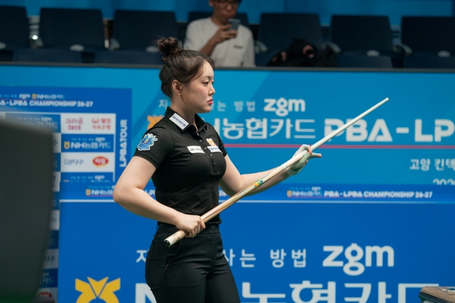 "언니 잘 좀 해봐" 64강 탈락→곧바로 결승행, 김보미 '3전 4기' 첫 우승 노린다... 상대는 5회 우승자 임정숙 [PBA 투어]