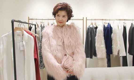'미우새' 윤미라, 75세 모태 싱글의 초호화 일상…"서방 없어도 옷방 3개"