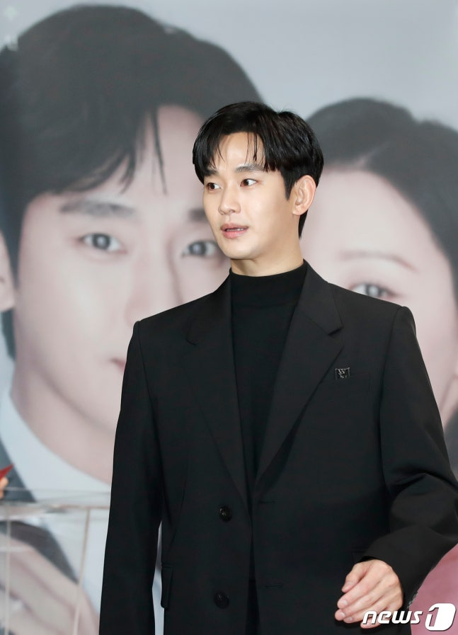 김수현 측 "故김새론 모친·변호사 명예훼손 혐의 공소청 송치"
