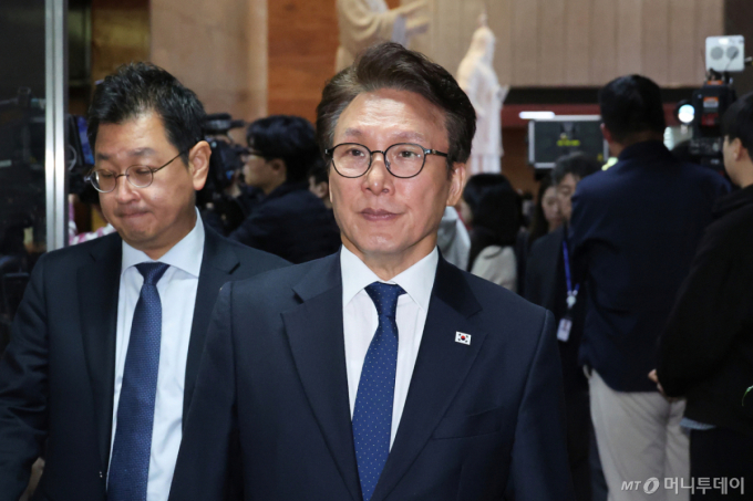 與, '가상자산 과세 유예'에 무게...28일 당정협의서 결론낼 듯