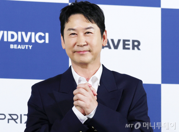 '짠한형 신동엽' 제작사, 75억에 매각…흡수합병으로 법인 소멸