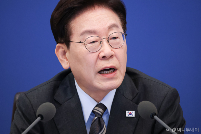 李대통령 "농지조사, '대통령 지시' 세상 다 알아…책임전가? 저항 말고 맞으라는 것"