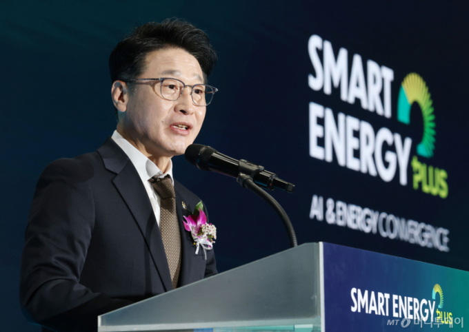 이호현 기후차관 "재생·원전 활용한 에너지 대전환 가속화 할 것"
