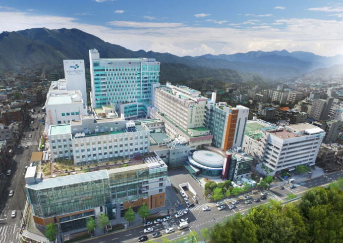 부산대병원, 연명의료결정제도 활성 보건부장관상 수상