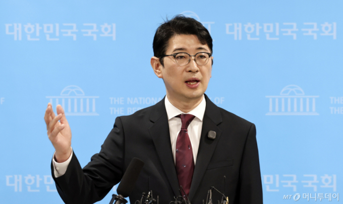 주진우 "민주당, '황제 골프' 덮으려 나를 고발…맞고발할 것"
