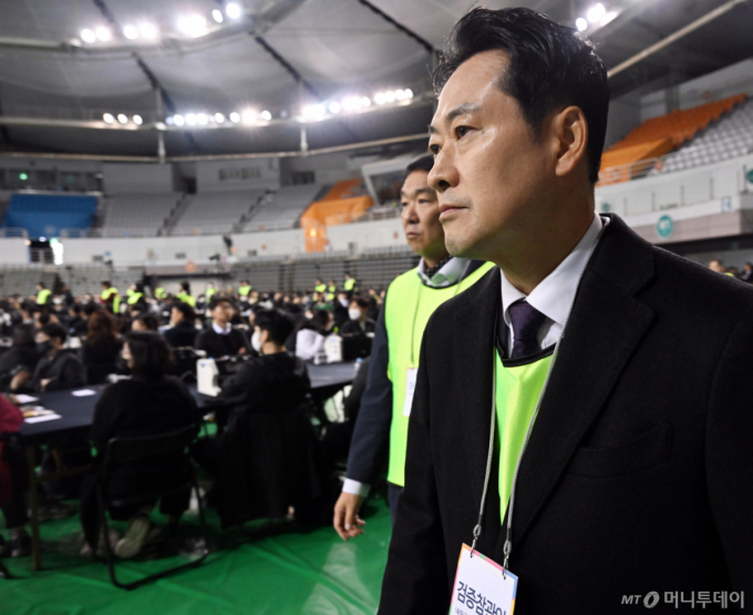 장동혁 "특검·선관위, 도적질하듯 투표함 들고 달아나…참정권 사라져"