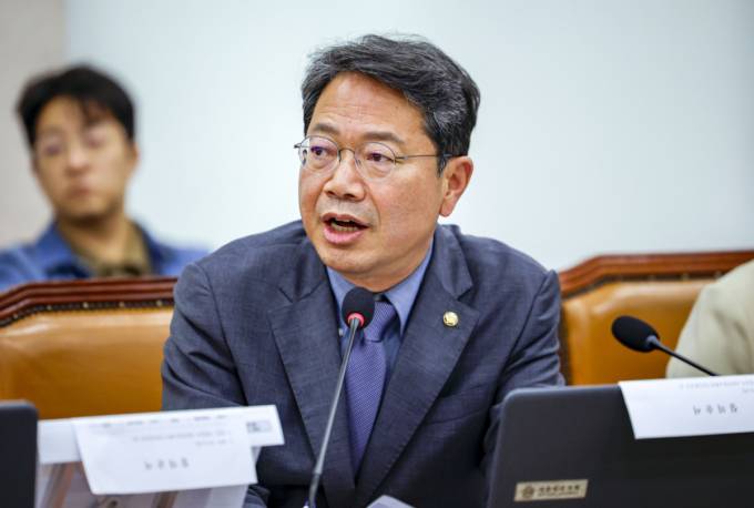 경찰, '김승원 브로커' 고소인 조사…"한동훈이 명예훼손"