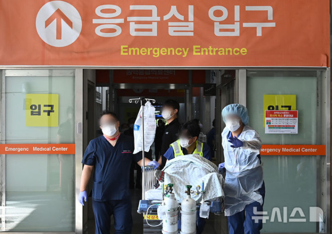 '소아응급실 압수수색' 논란에…경찰 고위 간부들, 아주대병원 방문