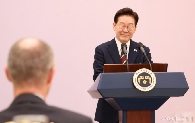 獨 총리의 내년 베를린 초청에 李대통령 "적절한 시기 방문"