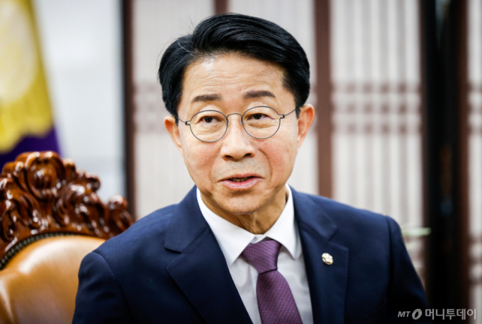 조정식 국회의장 "최불암 별세에 깊은 애도, 영면 기원한다"