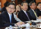 김황식 총리, 다문화가족정책위원회 회의 주재