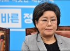 74일만에 사퇴한 이혜훈 바른정당 대표