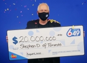 36년간 같은 번호…200억 당첨된 캐나다男, 행운의 숫자 조합은?