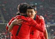 "대표팀 거들떠보지도 않나"…'은퇴 시사' 김민재에 쏟아진 비난