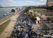 "재주는 한화가, 돈은 호텔이"…돌아온 불꽃축제, '1박 100만원' 화들짝