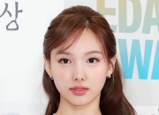 트와이스 나연 '6억 빚투' 승소…"母 전 연인 대여금 증거 부족"
