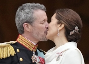 '즉위 52년' 세계 최장 여왕의 퇴위… 새 군주 맞은 덴마크