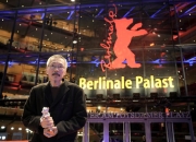 홍상수, '베를린영화제'에서 은곰상 수상…2번째 심사위원대상