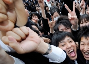 일할 사람 없는 일본 "돈 더 줄게"…지원자가 면접관 평가도