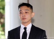 마약 재판 중 유아인, '동성 성폭행' 혐의 피소…"자는데 당했다"