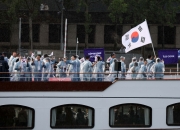 한국 나오자 "북한" 부글부글…개막식 '역대급 사고' 터졌다