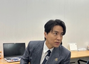 '전한길과 딴판' 1타강사 조정식 "학생들에 정치적 견해 주입? 안돼"
