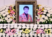 "가요계 아버지", "따뜻했던 선배님"…고 송대관 애도 물결