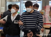 한때 삼성 에이스 윤성환, 어쩌다 이 지경…승부 조작 이어 거액 사기