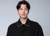 "이동건, 미모의 여성과 손 꼭 잡고" 열애설…조윤희와 이혼 5년만