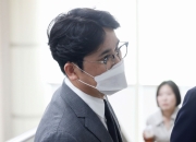 '억대 뒷돈' KIA 타이거즈 장정석·김종국 2심에서도 무죄