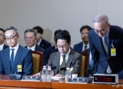 "살길은 중동 진출" 막막했는데…'털리고 불나고' 보안주 또 들썩