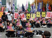 [단독] 여당 "65세 정년연장, 원점 재검토 중"…연내 입법 적신호