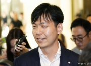 세대교체 '롯데' 유통 CEO 싹 바꿨다..' 3세 오너' 신유열 역할 확대