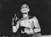 여동생 지키다 '참변'…프로 데뷔 앞둔 복싱 유망주, 괴한 정글도에 숨져