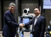 "中 로봇은 사람 모방, 우리는 슈퍼 휴먼"…보스턴다이나믹스의 자신감