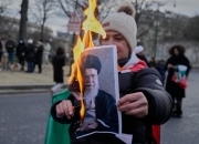 반미 수위 높인 이란 "전면전" 언급...하메네이 "시위대 수천명 사망" 인정