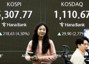 "젠슨 황이 버블 아니래" 삼전·SK하닉 다시 질주...5200선 회복