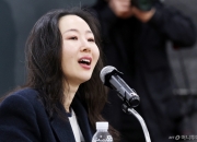 "뉴진스 위해 256억 포기…소송 멈추자" 민희진, 하이브에 제안