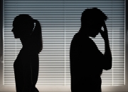 내 추천주로 대박 난 전남편..."안 팔아서 현금 없다" 양육비 거부