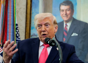 트럼프 "이란이 선물 줬다…석유·가스 관련된 것"