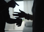 "어느 놈이랑 잤냐"...아내 외도 확인한다며 추행한 남편의 최후