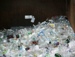 재활용 어려운 위스키병·종이팩…재활용 분담금 20% 더 낸다